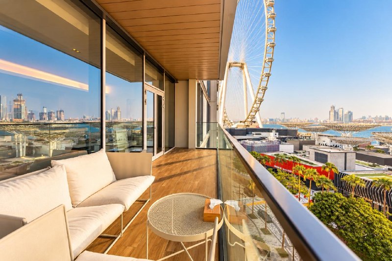 Balcony view of Ain Dubai and the JBR skyline from the apartment